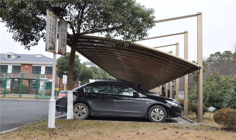 溫馨提示：至尊卡爾車棚設(shè)計安裝排至30天后