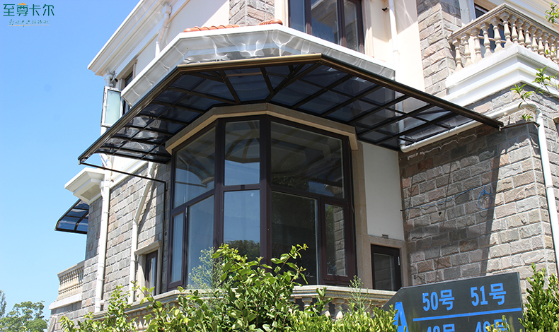 中山雨棚制作廠家？定制全鋁合金雨棚？